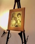 Self Lit Easel